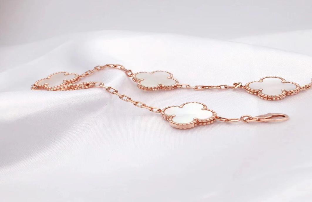 

classic Have stamp high quality chain Four Leaf Clover 5 colors Link Bracelets 18K Gold for Women Girls Valentine039s Jewelry 99309031