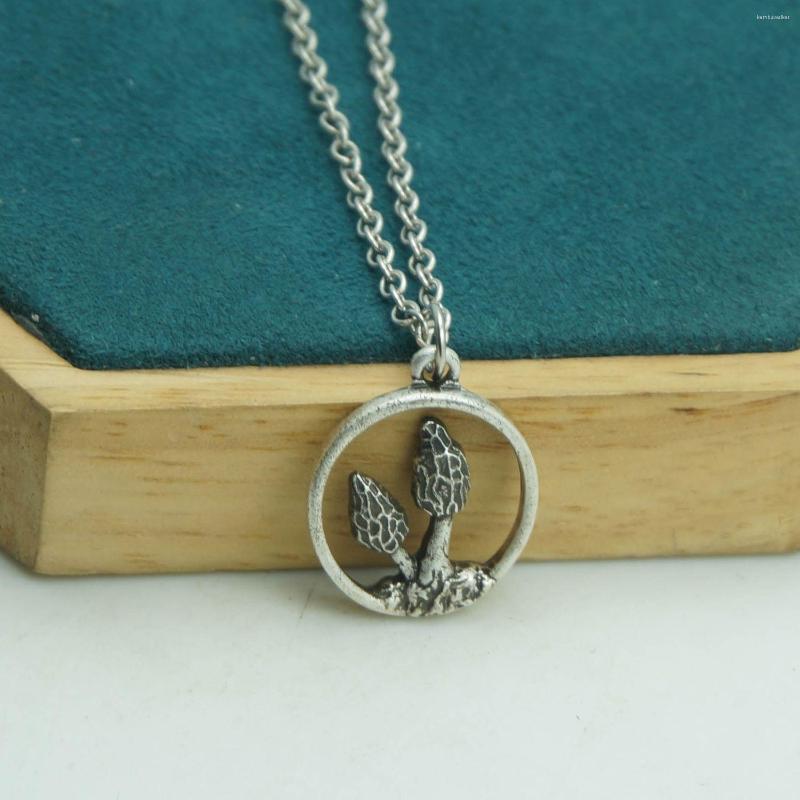 

Pendant Necklaces Sanan Forest Nature Small Mushroom Necklace Women's Cute Gift