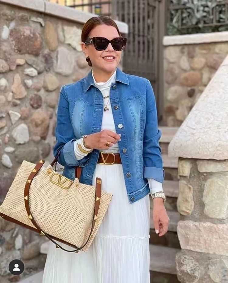 

Bohemian Style Valetino Women Bag Lafite Woven Tote Bag GWSX Vacation Lulu Backpack Minimalist Rivet Handbag Large Capacity One Shoulder Women's Purse Wallet, Black small size 25cm in length