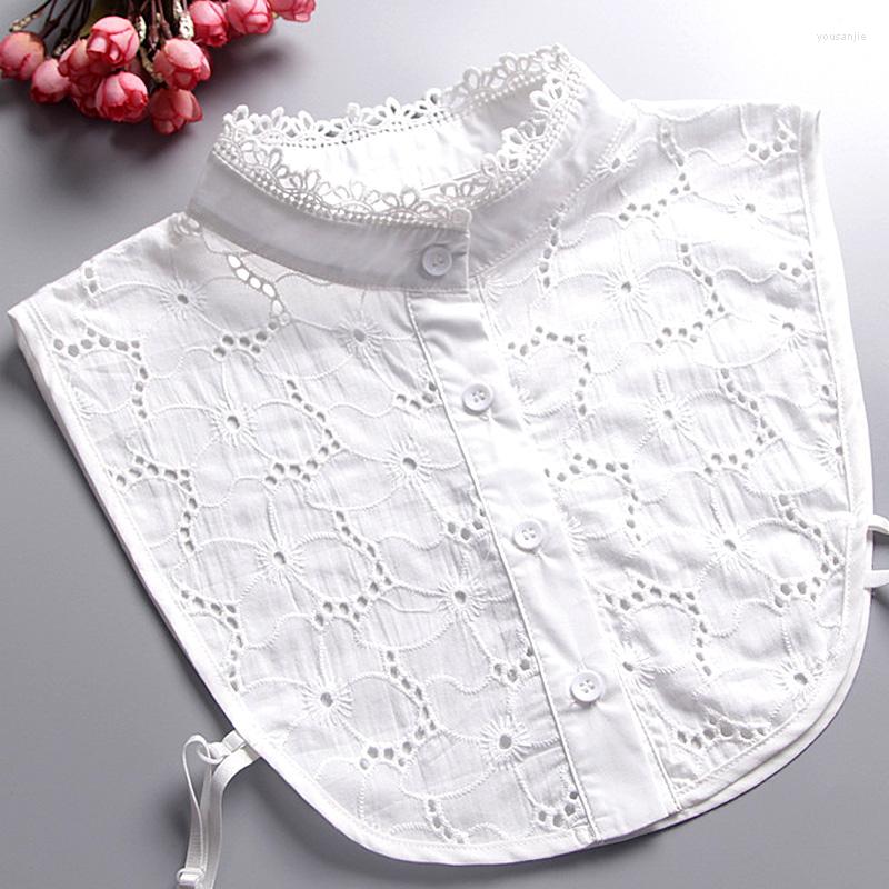 

Women's Blouses Original Design Lace Hollow Cotton Fake Detachable Blouse White Embroidery Shirt Collar Women Folds Autumn Winter, Picture shown