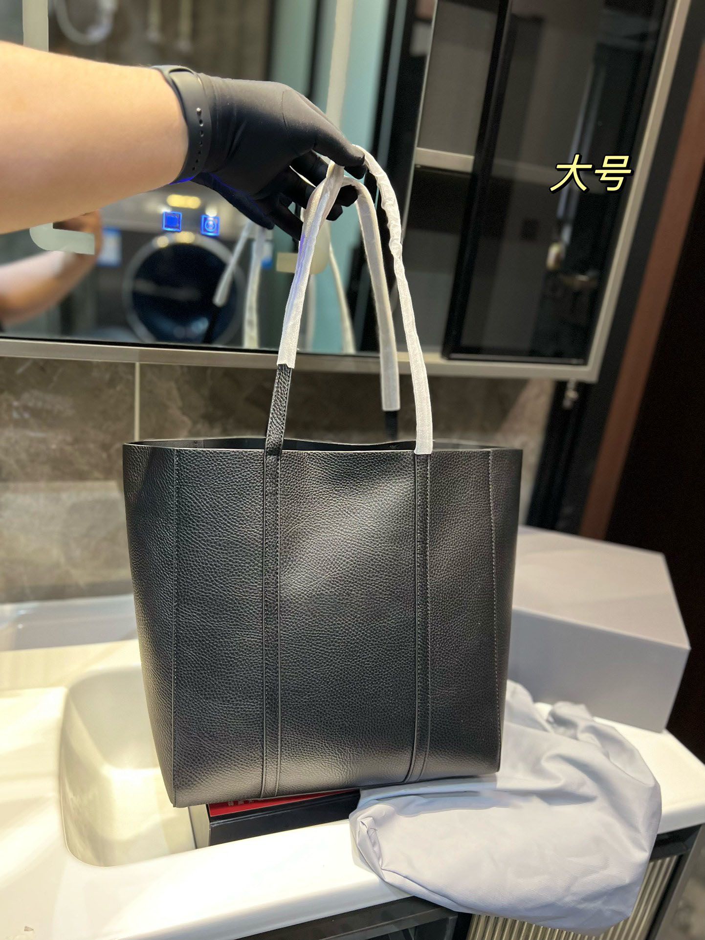

Totes bag Bags Woman Women Capacity 2023 Shopping leather Fashion Shoulder Handbags Hot Bag tote wallet Large Designer Luxury Designers Blbw, Black