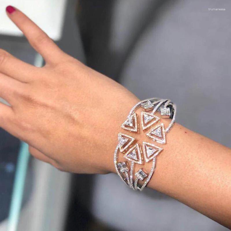 

Bangle Luxury Geometric Triangle CZ Open For Women Wedding Baguette Arabia Bridal Brincos Para As Mulheres 2023 Raym22
