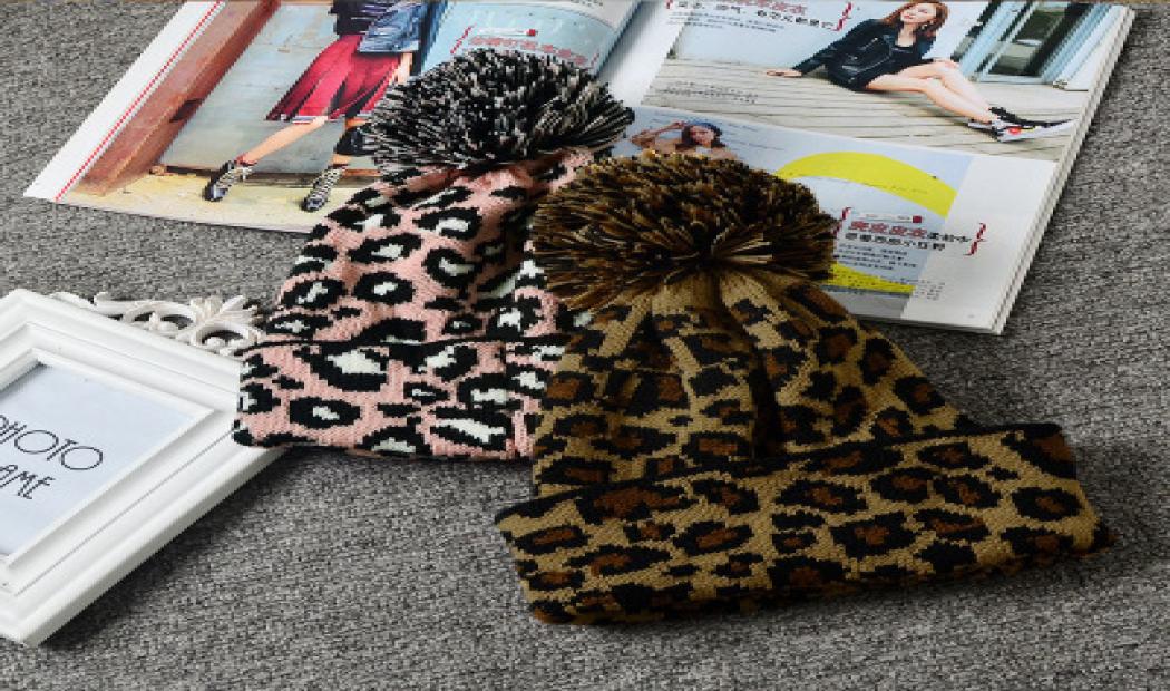 

Knit cap Autumn and winter warm fashion wild leopard large ball knit wool hat caps cuffed hat EEA5553280760, Red