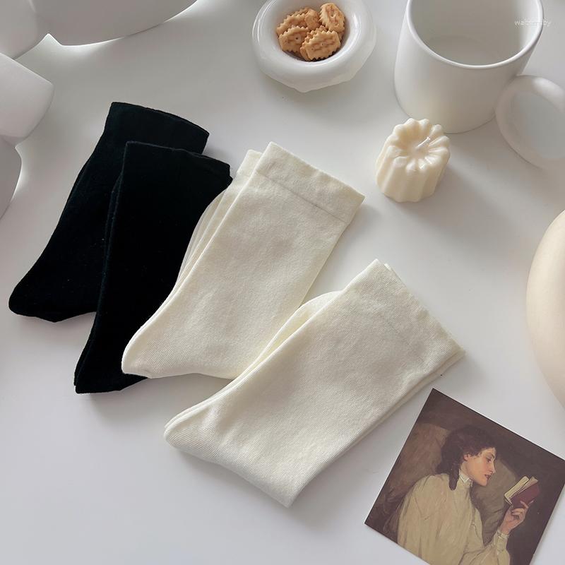 

Women Socks Mid-tube Simple Cotton Sockings Ins Tide Loose Black And White Solid Color Pile Comfortable Sweat, Wh