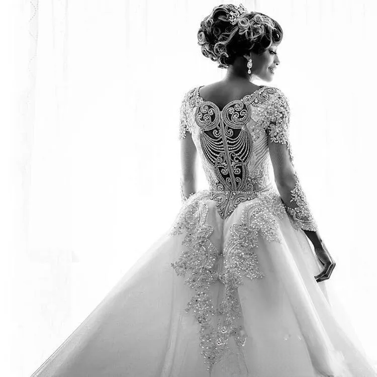 

Luxury Crystal Beading Wedding Dress With Detachable Train Scoop Neck A Line Bridal Gowns Sweep Train Custom Made Dresses, White