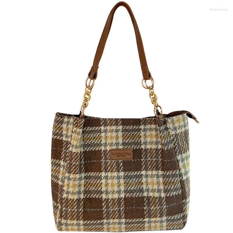 

Evening Bags Autumn And Winter Large Capacity Bag Women 2023 Fashion Premium Checker Handbag Versatile Ins One Shoulder Tote, Coffee