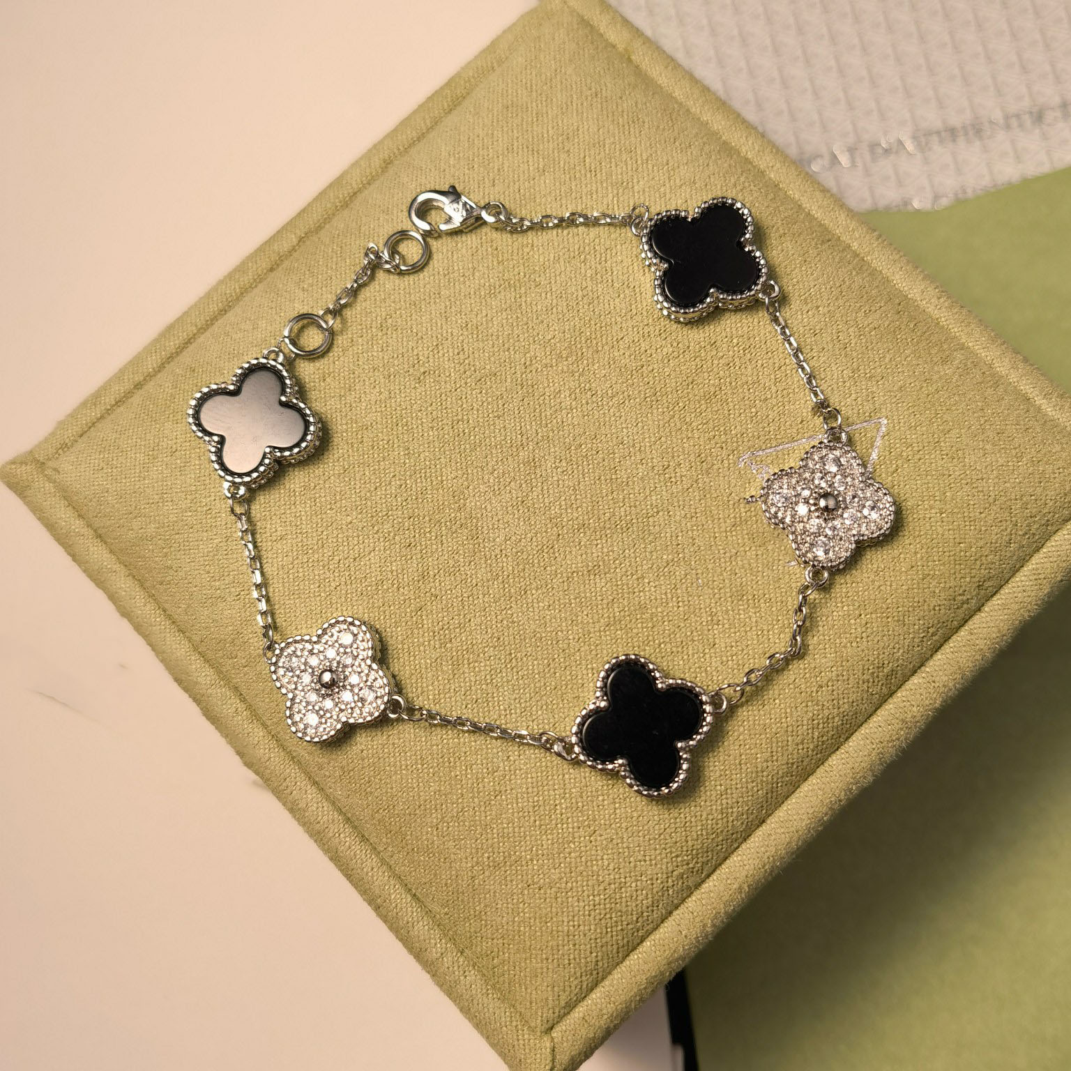 

High-Quality Brand Clover Designer Chain Bracelets for Women 18K Gold Plated Mother Link 4 Leaf Flowers Love Bracelet Jewelry