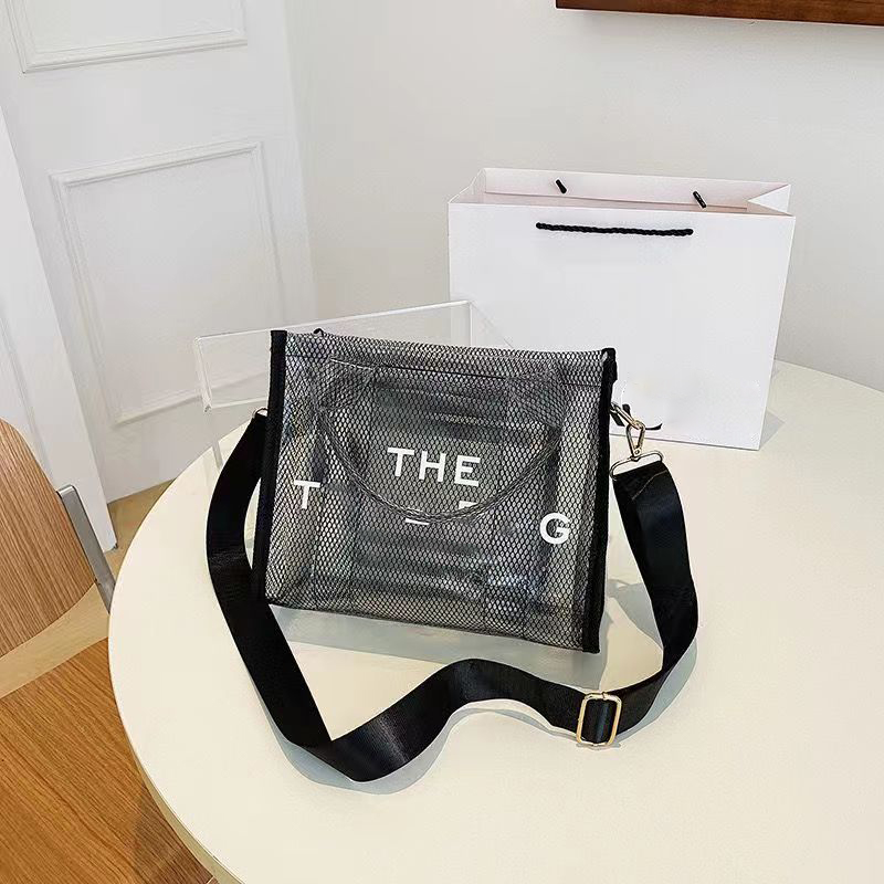 

All kinds of luxury Crossbody bag Fashion designer one shoulder bag Women's Handbag Bamboo handle two styles adjustable Length hardware logo, Black