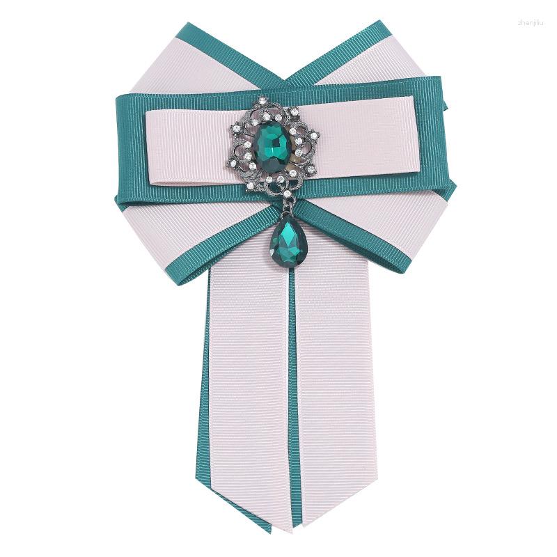 

Bow Ties High-grade Retro Bowtie Large Ribbon Tie Brooch Green Crystal Rhinestone Wedding Shirt Collar Pin Party Jewelry Accessories