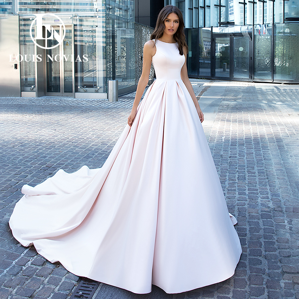 

Ball Gown Satin Wedding Dress with Pocket 2023 Scoop Crystal Romantic Dress for Bride Court Train Bridal Gowns Vestidos De Novia, White