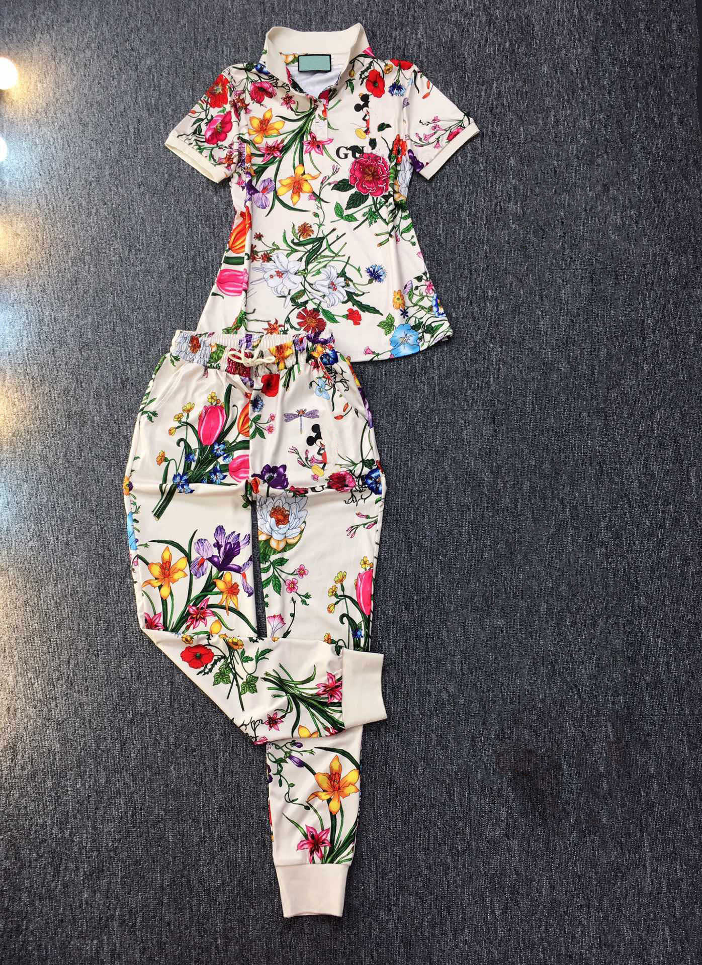 

Fashion Trend Womens Two Piece Pants Hand Feel Silky Smooth Stand Collar Floral Pattern Short-sleeved T-shirt High Elasticity Prints Pant Daily Casual Clothing