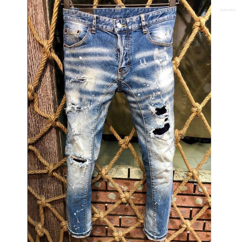 

Men's Jeans Fashion Casual Men's Hole Spray Painted Trendy High Street Denim Fabric Letter Pants A220