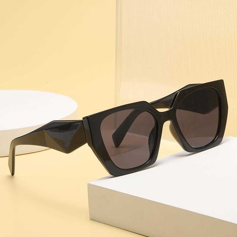 

Frames Kajila new fashion cat's eye wide leg Women's advanced Sunglasses UV protection