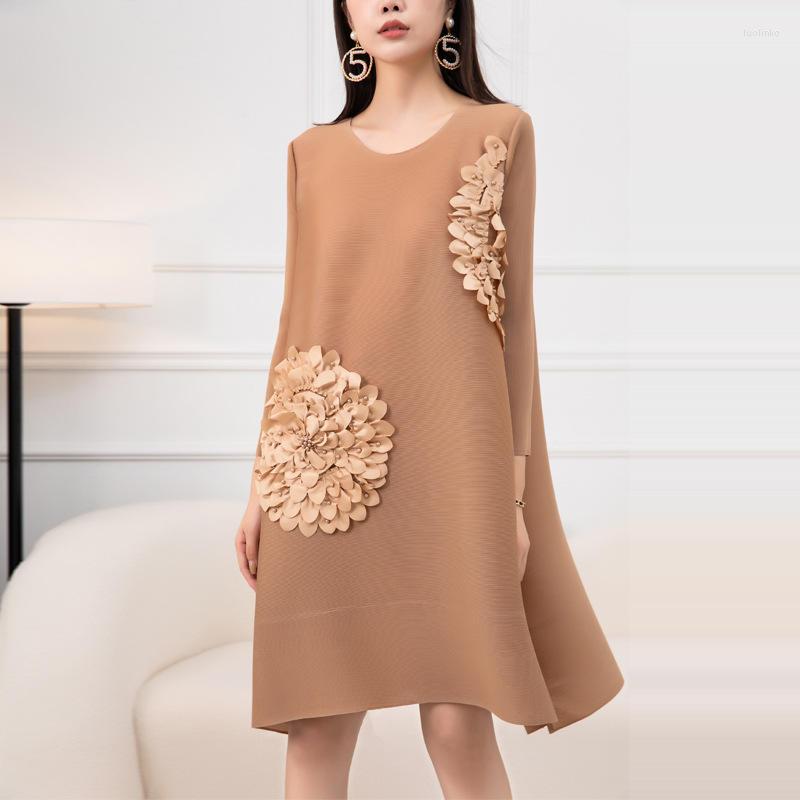 

Party Dresses Pleated Plus-size Dress 2023 Autumn Temperament Loose, Black