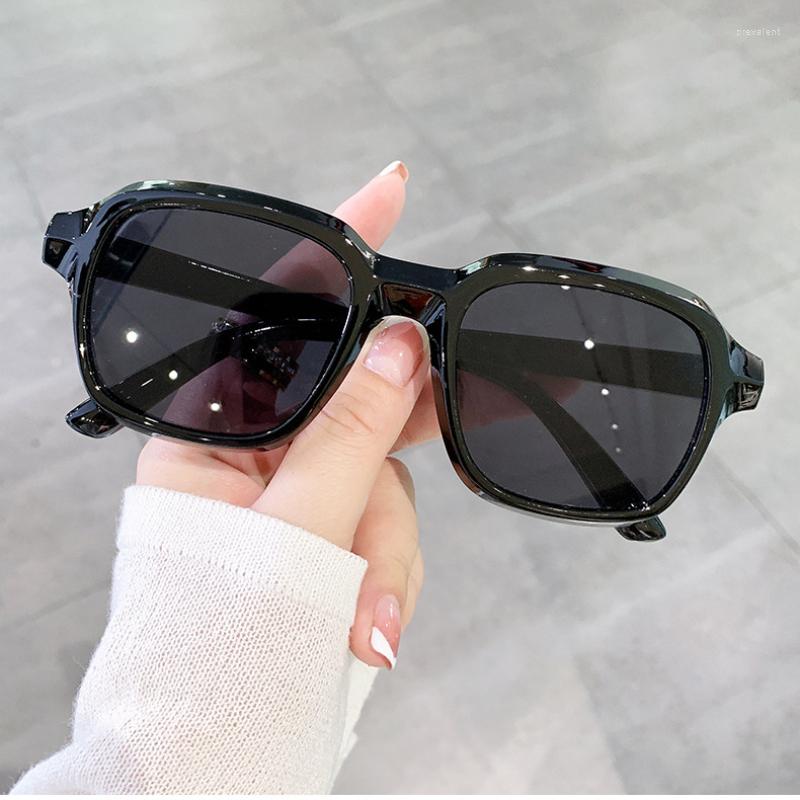 

Sunglasses 2023 Y2k Designer Plastic Frame Glasses Fashion Women Macaron Color Sun Modern Uv 400 Polarized For Men