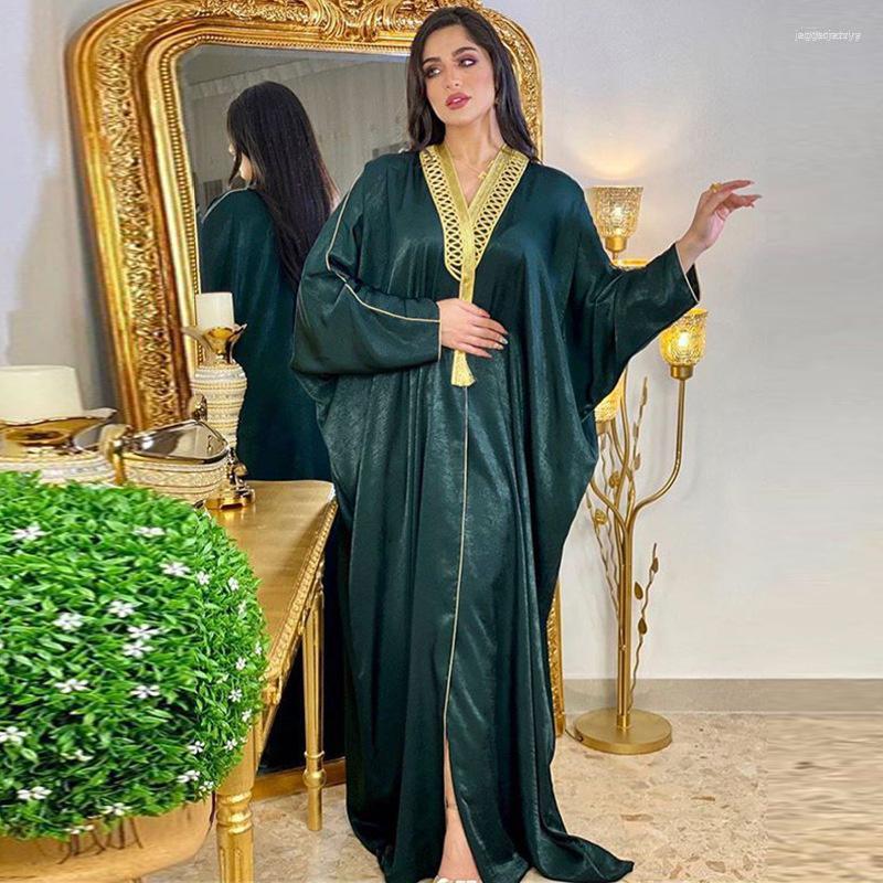 

Ethnic Clothing Abaya For Women Arab Dubai Muslim Turkish Bat Sleeve Robe Cardigan Long Women's Wear V-neck Female