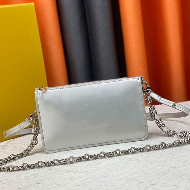 

Pouch Handbag Purse Plain Crossbody Bag Genuine Leather Detachable Strap Chain Zipper Closure Raised Letter Women Hobos Shoulder Bag M81828