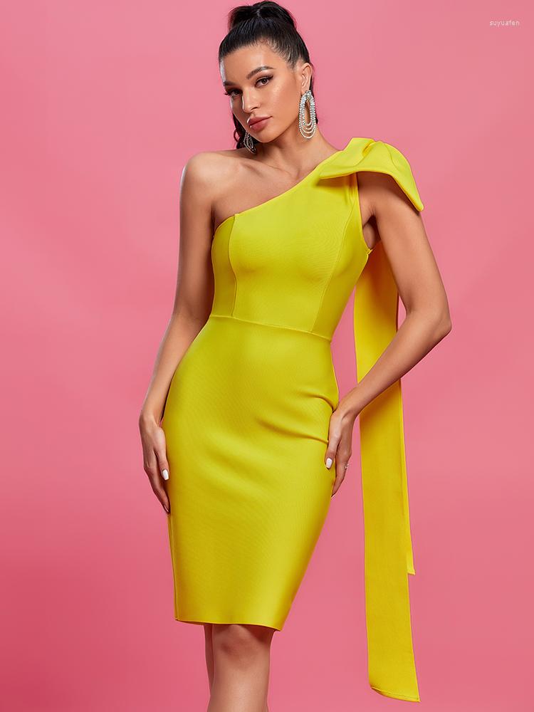 

Casual Dresses Long Sleeve Bandage Dress Women Yellow Party Bodycon Elegant Sexy One Shoulder Midi Evening Birthday Club Outfit 2023