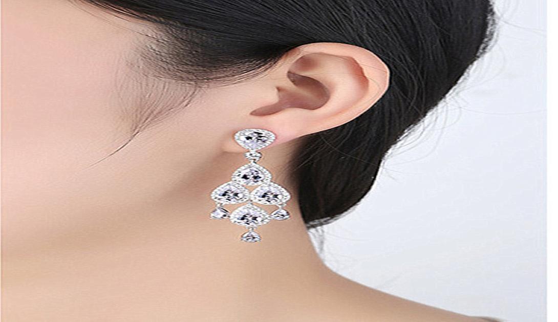 

Zircon fashion earrings charming double dreams comfortable to wear simple and elegant styles can be worn with any dress6401539