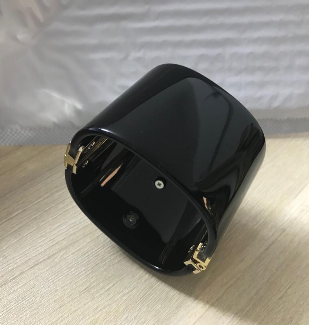 

whole new fashion desinger jewelry transparent bracelet women charm bracelet big black bracelet acrylic bracelets jewelry6075223