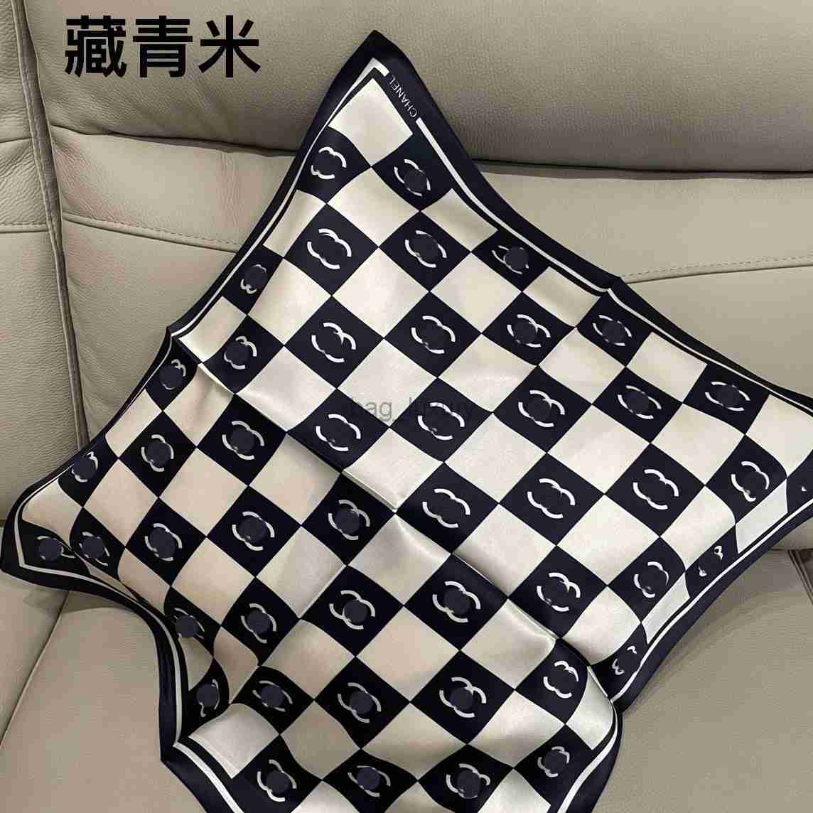

Fashion Silk Scarf Square Simple Design Solid Color Scarves European Brand French Shawl Romantic Girl Gift Hairband Spring Delicate Gift