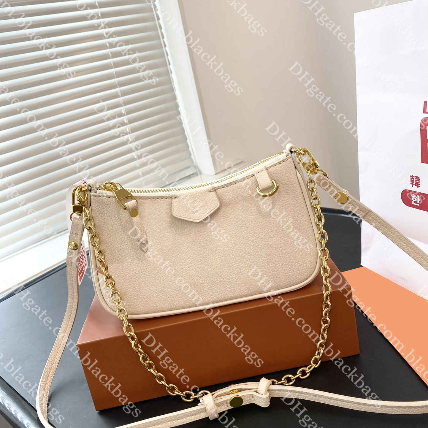 

Luxury Chain Bag Designer Shoulder Bag Women Genuine Leather Handbag Classic Letter Printed Underarm Bags, White