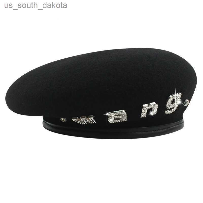 

New Fashion Solid Color Designer Brand Black Letters Rhinestone Female Beret Casual Painter Hat Famous Brand Elegant Female Hat L230523