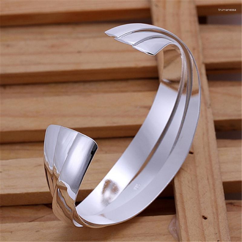 

Bangle Listing Silver Color Jewelry Fashion Creative Three Package Mail Raym22
