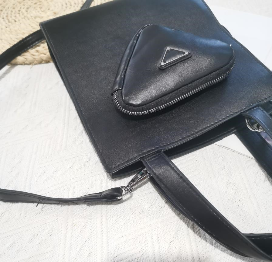 

Bucket bag New leather all-in-one portable large capacity single shoulder straddle bags Classic, 20*23*7cm