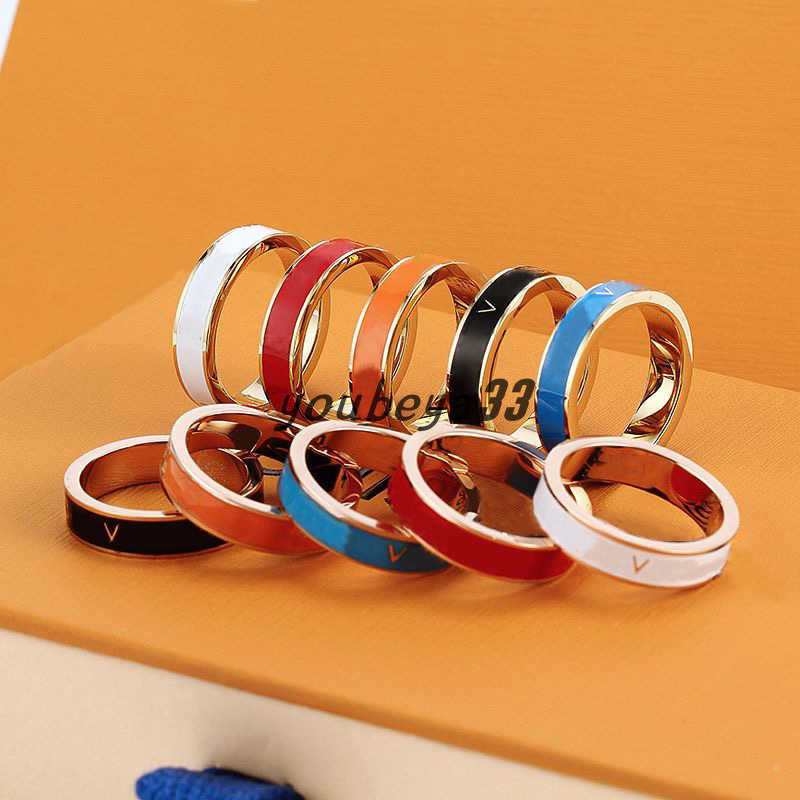 

New high-quality designer titanium steel ring fashion jewelry men's simple modern band rings ladies' gift