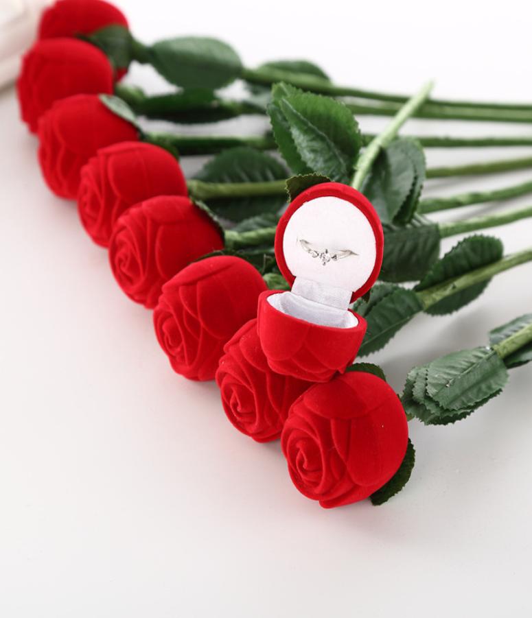 

Fashion Rose With Branch Wedding Ring Earring Pendant Jewelry Display Gift Box Red Velvet Box Magic props1602343