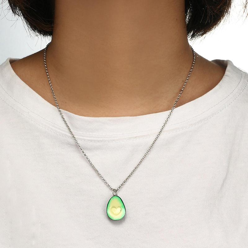 

Chains Cute Fruit Jewelry Necklace HeartShaped ThreeDimensional Friend Fashion Exquisite For Wom