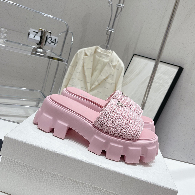 

Toothed woven thick sole triangular buckle slippers Outdoor Shoes Summer Beach slippers foam runners designer sandals Free delivery, Color 2