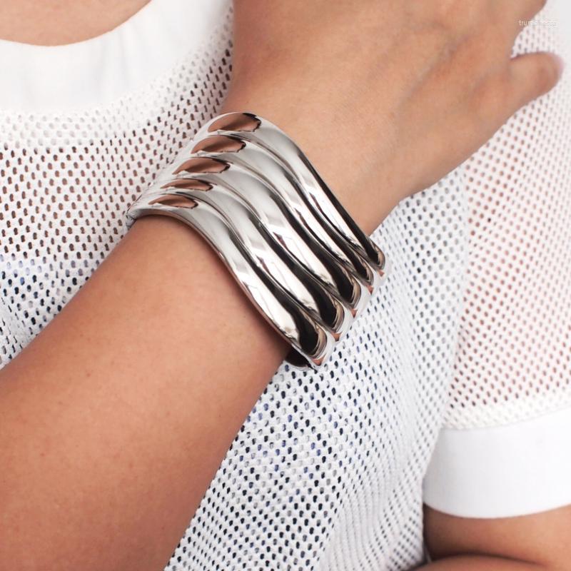 

Bangle Punk Metal Statement Cuff Bracelets For Women Trend Geometric Big Alloy Bangles Fashion Jewelry UKMOCBangle Raym22