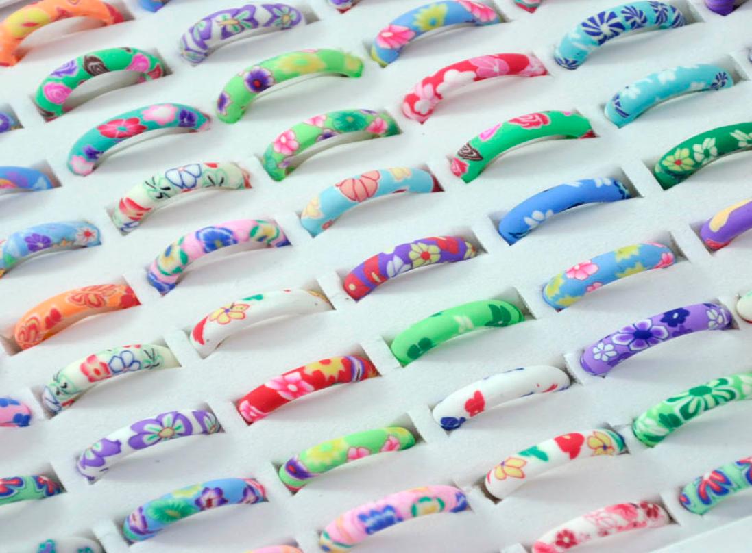 

New Lovely Cartoon Flowers Soft glue Ring For Women Girls Soft Rubber Jewelry Environmental Protection LR40649549982