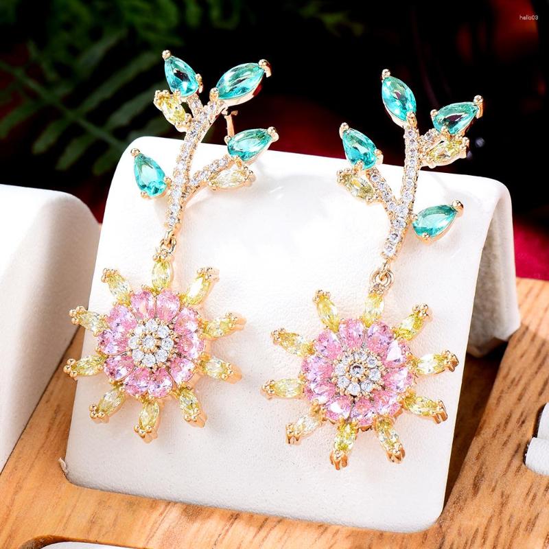 

Dangle Earrings Soramoore Cute Sweet Sun Flower CZ Drop Full Cubic Zirconia For Women Wedding Trendy Bijoux High Quality