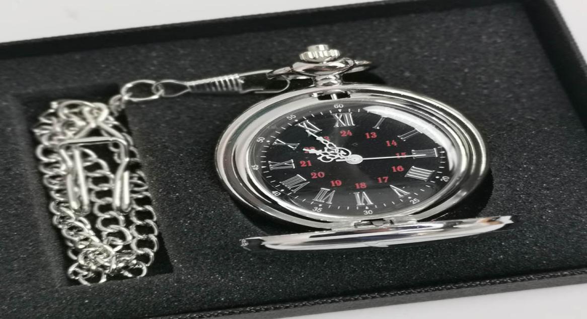 

Classic SilverBronzeblackGold Polish Smooth Quartz Pocket Watch Jewelry Alloy Chain Pendant Necklace Chain Man Women039s Gif5520589, Multi-color
