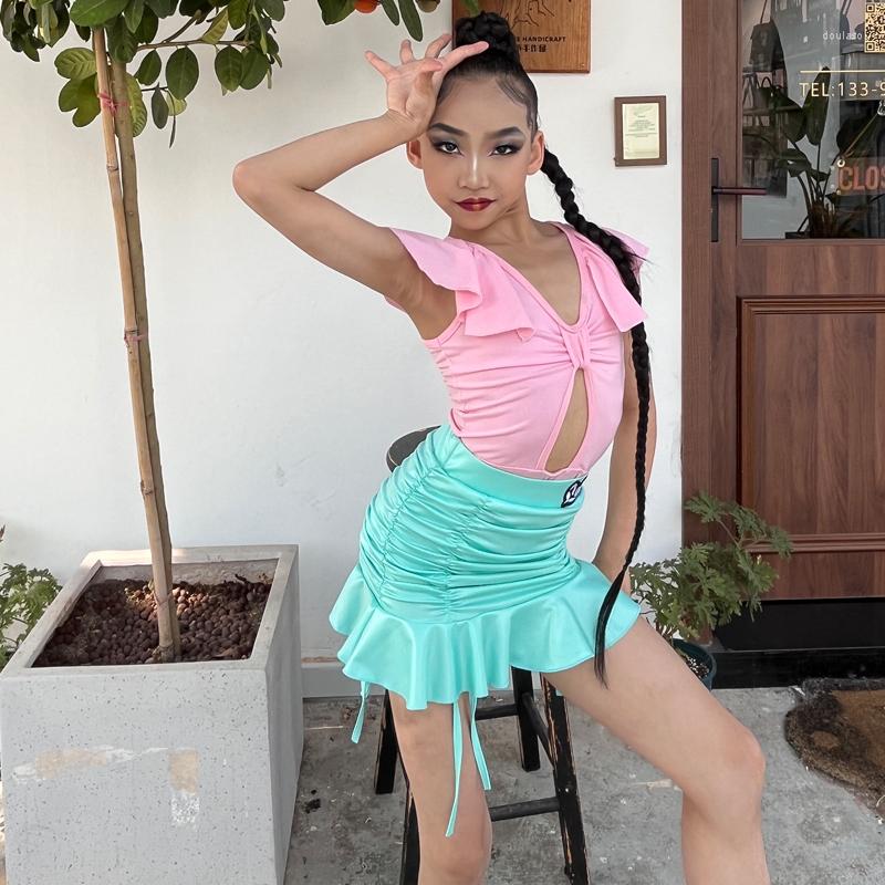 

Stage Wear Kids Performance Dance Clothes Girls Pink Ruffle Top Blue Skirts Child Latin Costume Ballroom Competition 8078, 2pcs