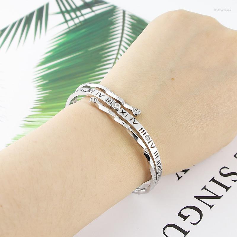 

Bangle Fashionable Selling Stainless Steel Roman Numerals High Quality Crystal Party Gift Love Bracelets Jewelry Wholesale Raym22