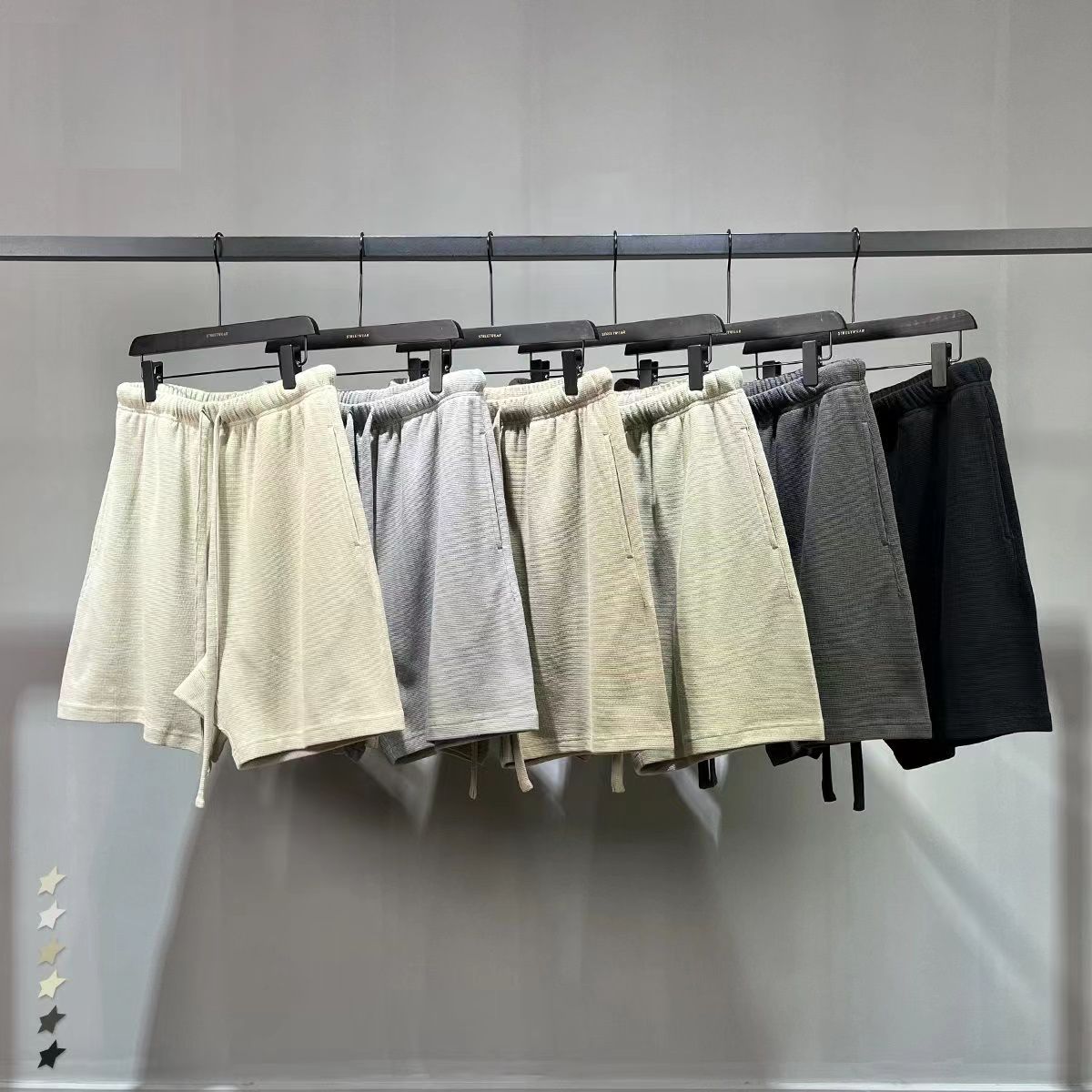 

Men Shorts Designer essentail shorts Clothing Apparel essen Unisex Shorts Mens Womens Cotton Sports Short Fashion Street Style Tide Knee Length, The same as original