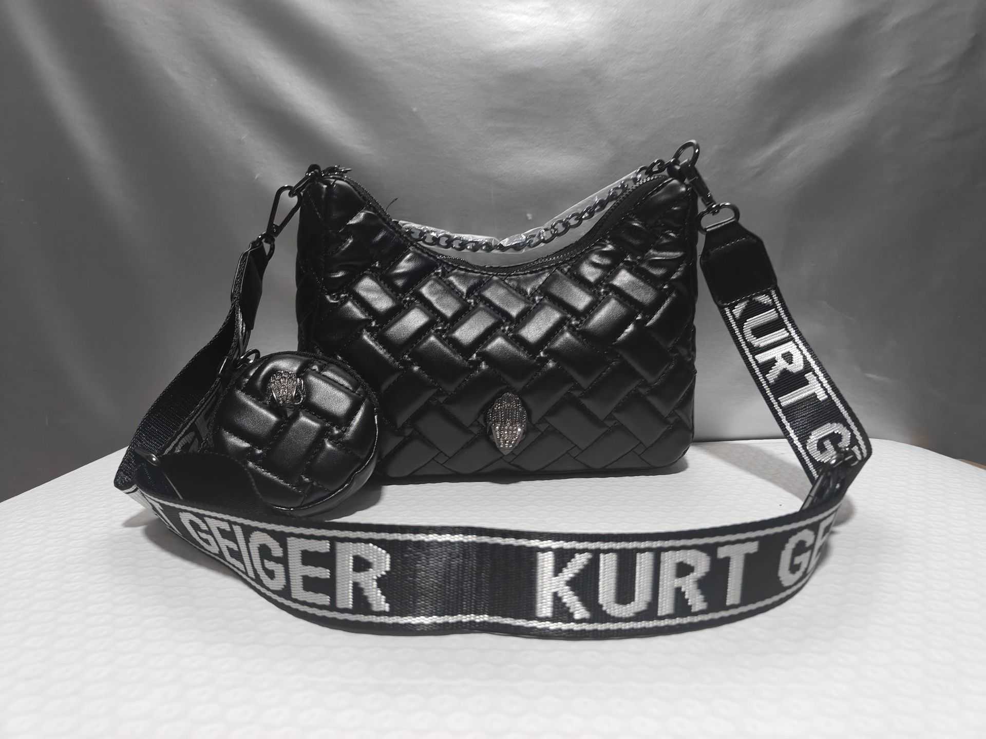 

kurt geiger handbags Women's bag diamond crossbody bag white diamond single shoulder eagle head bag Kurt geiger crescent bag