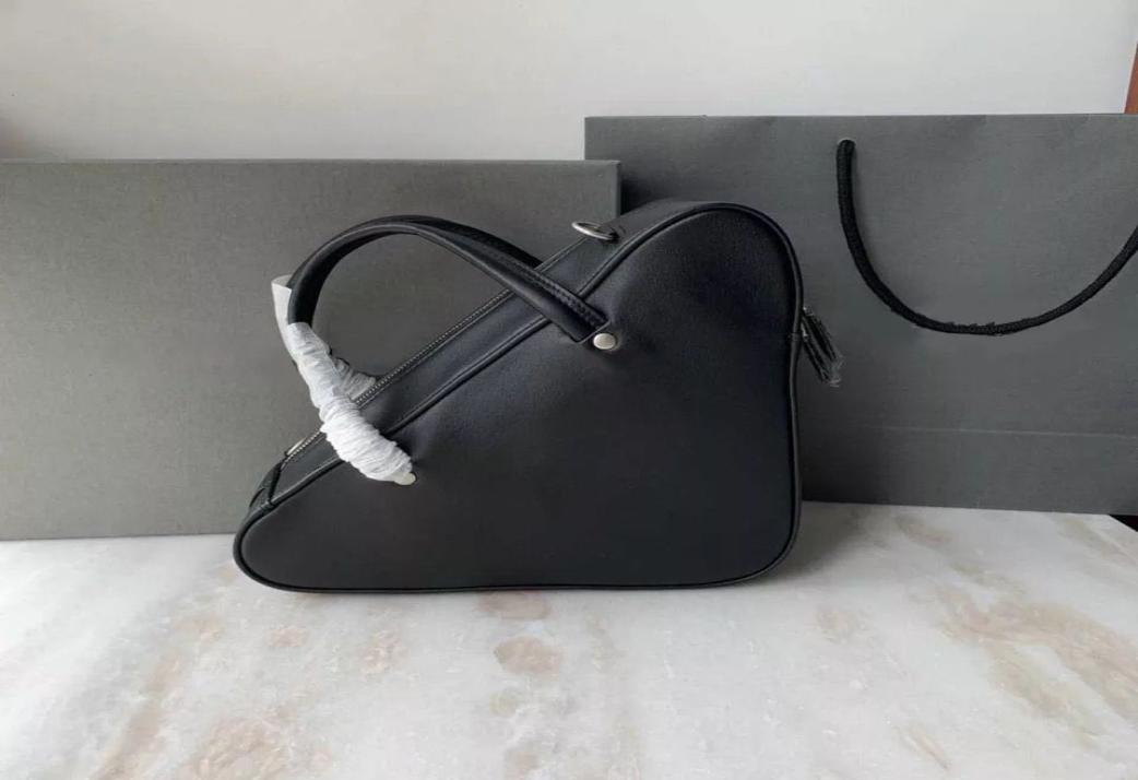 

2020 Sports New Outdoor Handbags Purses and Handbags Luxury Designer Triangle Bags Leather Handbag Messenger Bag Bb7083662, Black