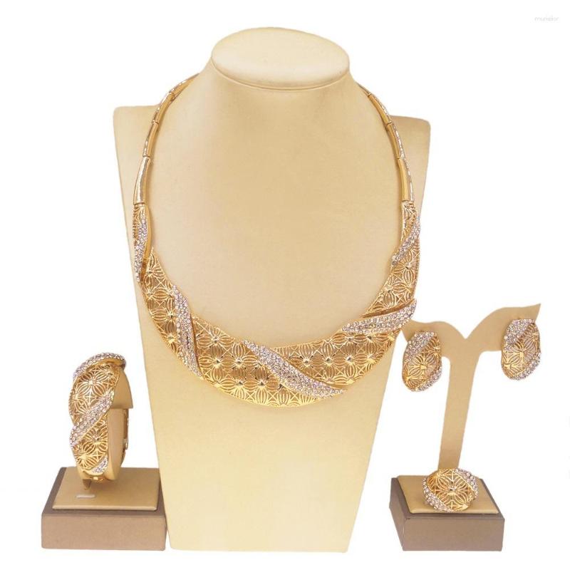 

Necklace Earrings Set Dubai 18k Gold Plated Jewelry Ring Bracelet Four Piece For Women DD10259, Picture shown