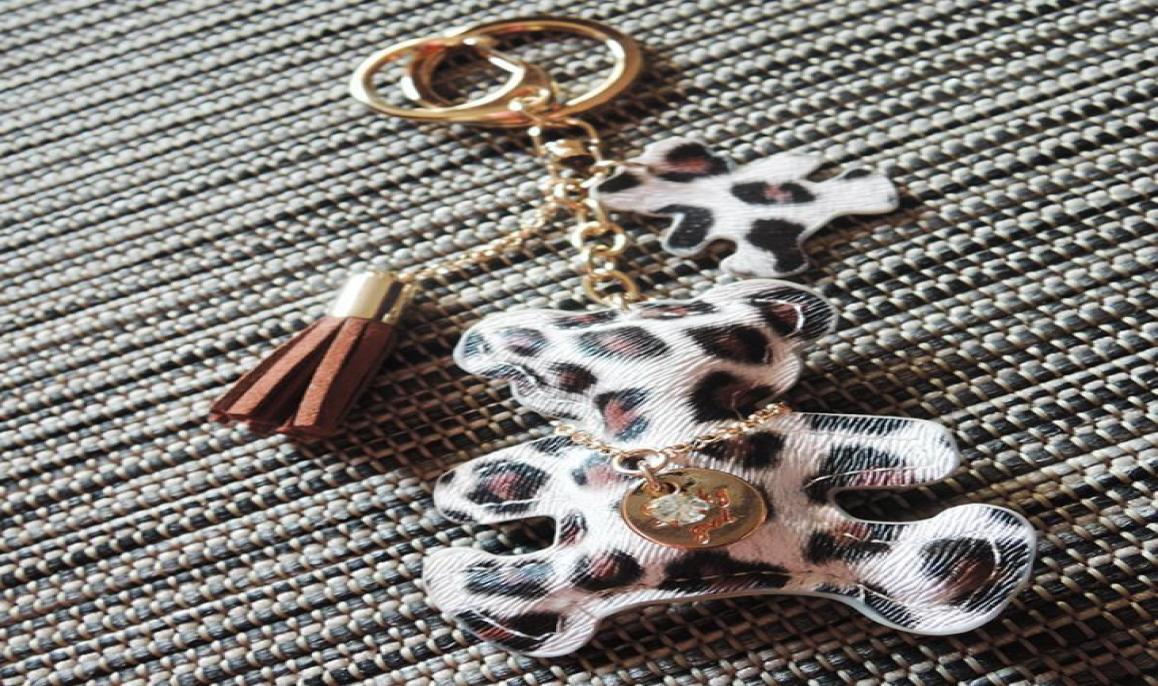 

Leopard Teddy Bear Key Chains Keyrings PU Leather Tassel Animal Pendant Bag Charms Key Rings Cute Fashion Car Keychains Jewelry wj4493240