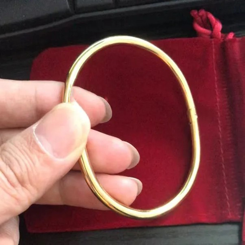 

With Box Gold Silver Nail Cuff Titanium Steel Bracelet Inlay Diamond Screw Bracelets Women Men Love Jewelry Gift 17 19d Size