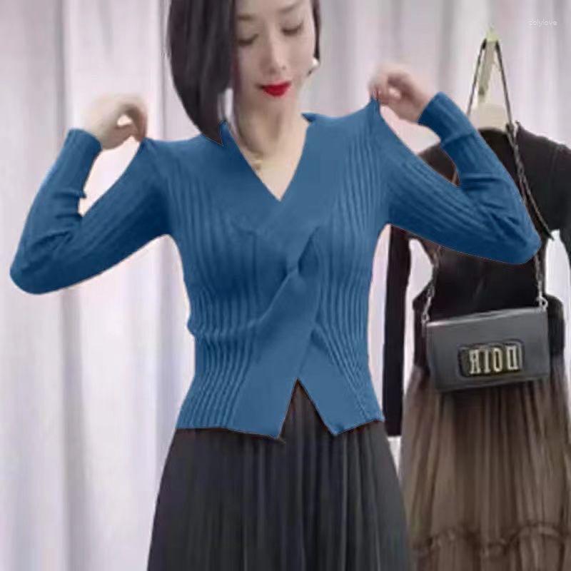 

Women' Knits 2023 Spring And Autumn Knitwear Women' Short V-neck Slim Cross-slit Sweater Bottoming Coat, Green