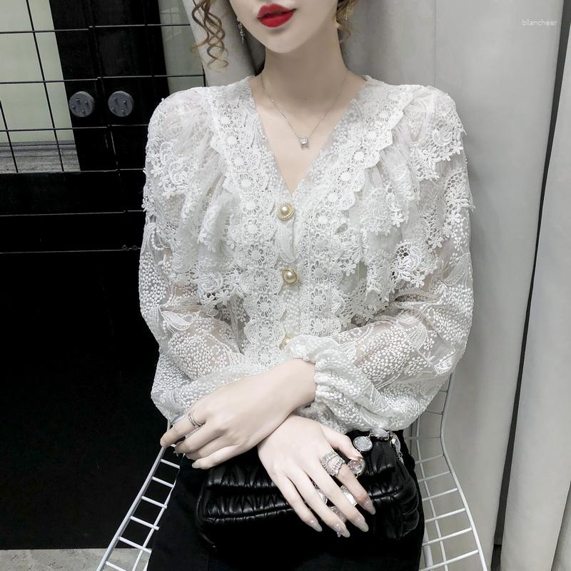 

Women' Blouses Autumn Shirt Women Tops V Neck Long Sleeve Lace Blusas Camisas Mujer Cardigan Blouse Hook Flower Hollow Out Clothing 697i, White