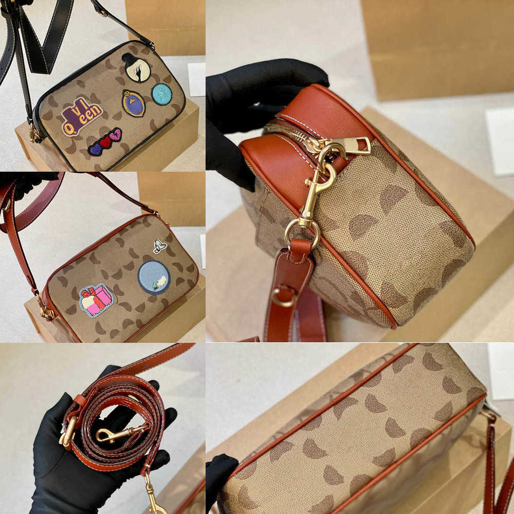 

New Evening Bags Shoulder For Women Designer Brown Handbag Purse Chain Cross Body Heart Love Leather Handbags Designers Purses 230131, Cbag155-1