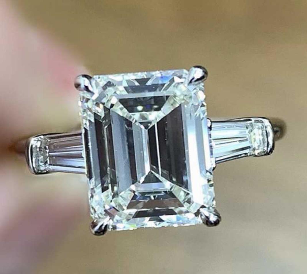 

Cluster Rings Original 6ct Emerald Cut Simulated Diamond Ring Luxury 925 Sterling Silver Wedding Engagement Finger For Women Jewel5575253