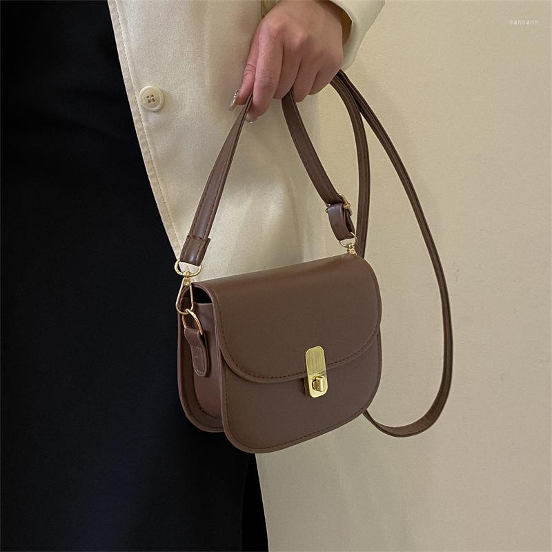 

Evening Bags High-grade Texture: Hong Kong Style Vintage Small Bag Women's Trendy Temperament, Picture shown